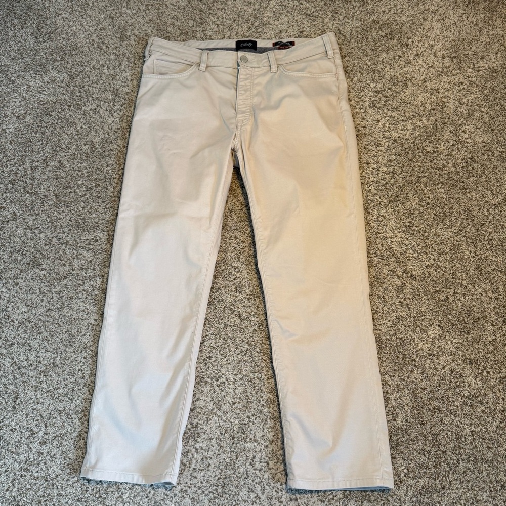 34 Heritage Charisma Comfort Rise Classic Fit Men's Light Tan Chinos - 38 x 29